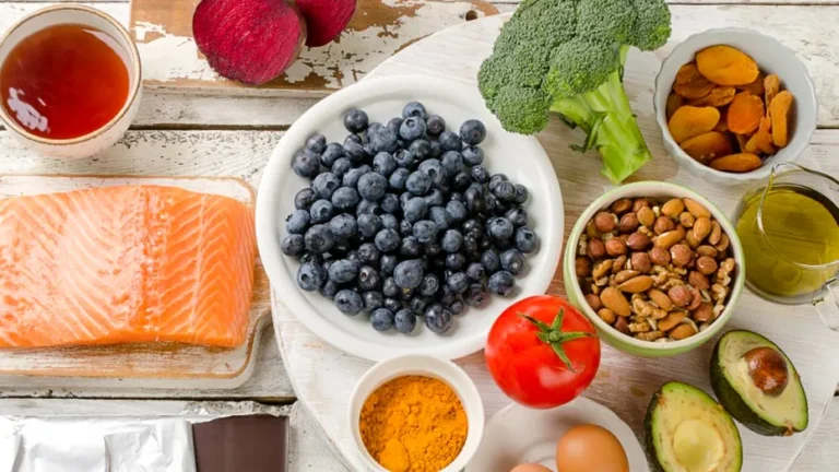 Top alimente care îți cresc concentrarea și productivitatea